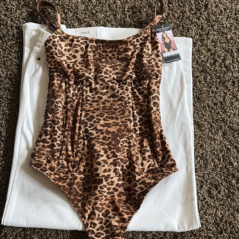 Sofia by Sofia Vergara Brown and Tan Leopard Print Accessory